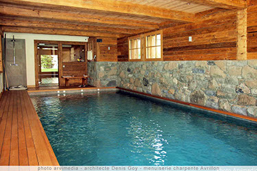 Entreprise Avrillon La Clusaz Haute Savoie construction menuiserie piscine intérieur de chalet de montagne