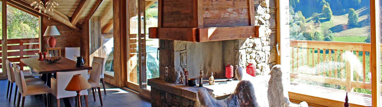 rénovation de chalet sur toute la région de Savoie et Haute Savoie, menuiserie charpente réaliser par des charpentiers professionnels arvimedia 